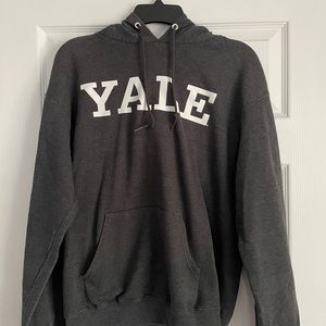 Yale sweatshirt (champion brand)